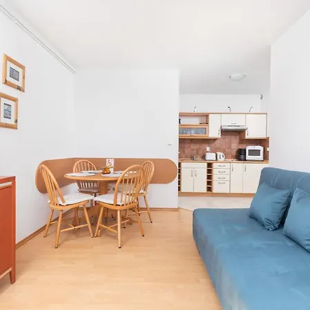 Jantar - Port Apartment *