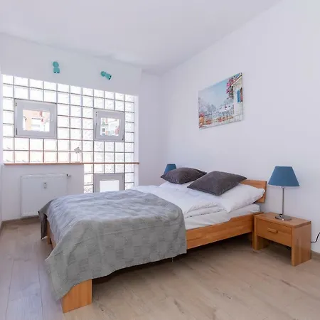 Jantar - Port Apartment *